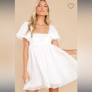 Red Dress Song and Dance White Dress Size S